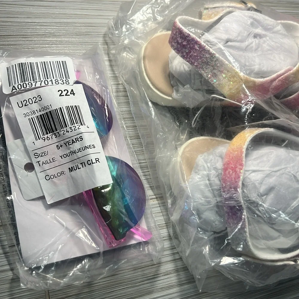 The Children's Place Glittery Girls Sandals & sunglasses. New in packages